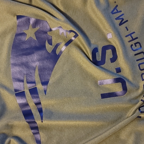 Nike Salute To Service Patriots Dri-Fit Long-sleeved Tee - Picture 4 of 4